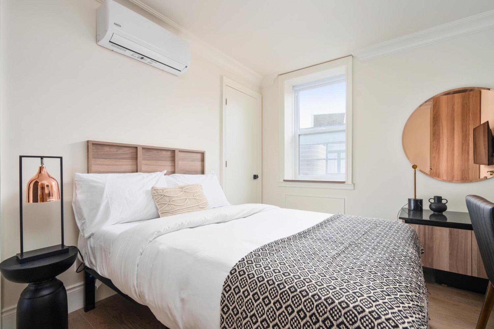 Opal Lofts - Quartier Latin Apartment Монреал Екстериор снимка